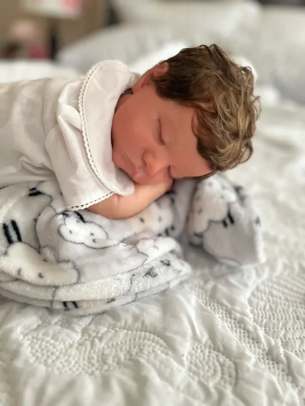 Levi - Image 2
